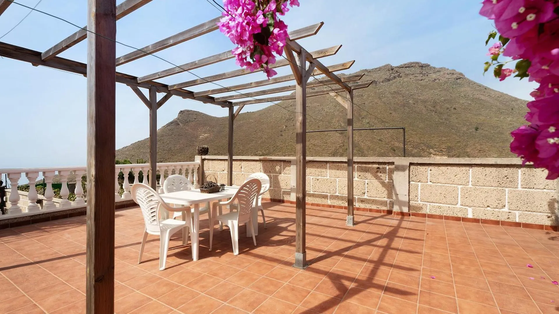 Bonita Casa Arianny Con Piscina Villa Arona